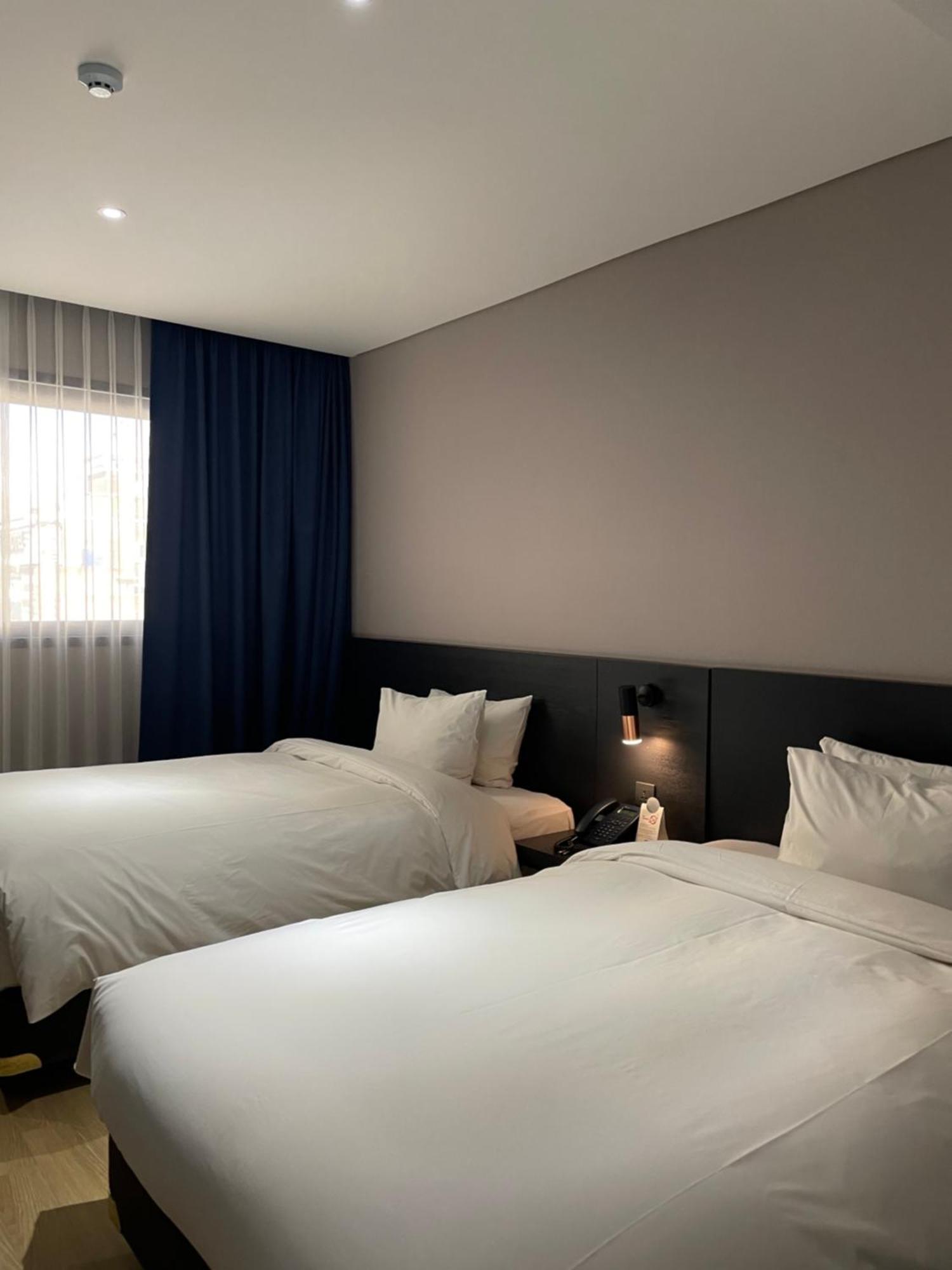 Rivertain Hotel Gyeongju Exterior photo