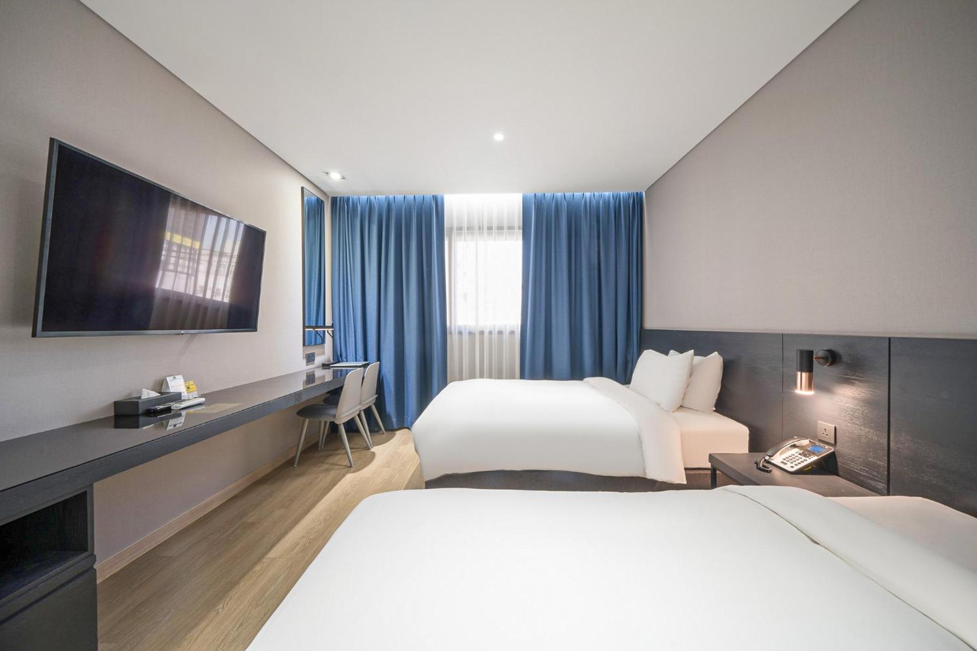 Rivertain Hotel Gyeongju Exterior photo