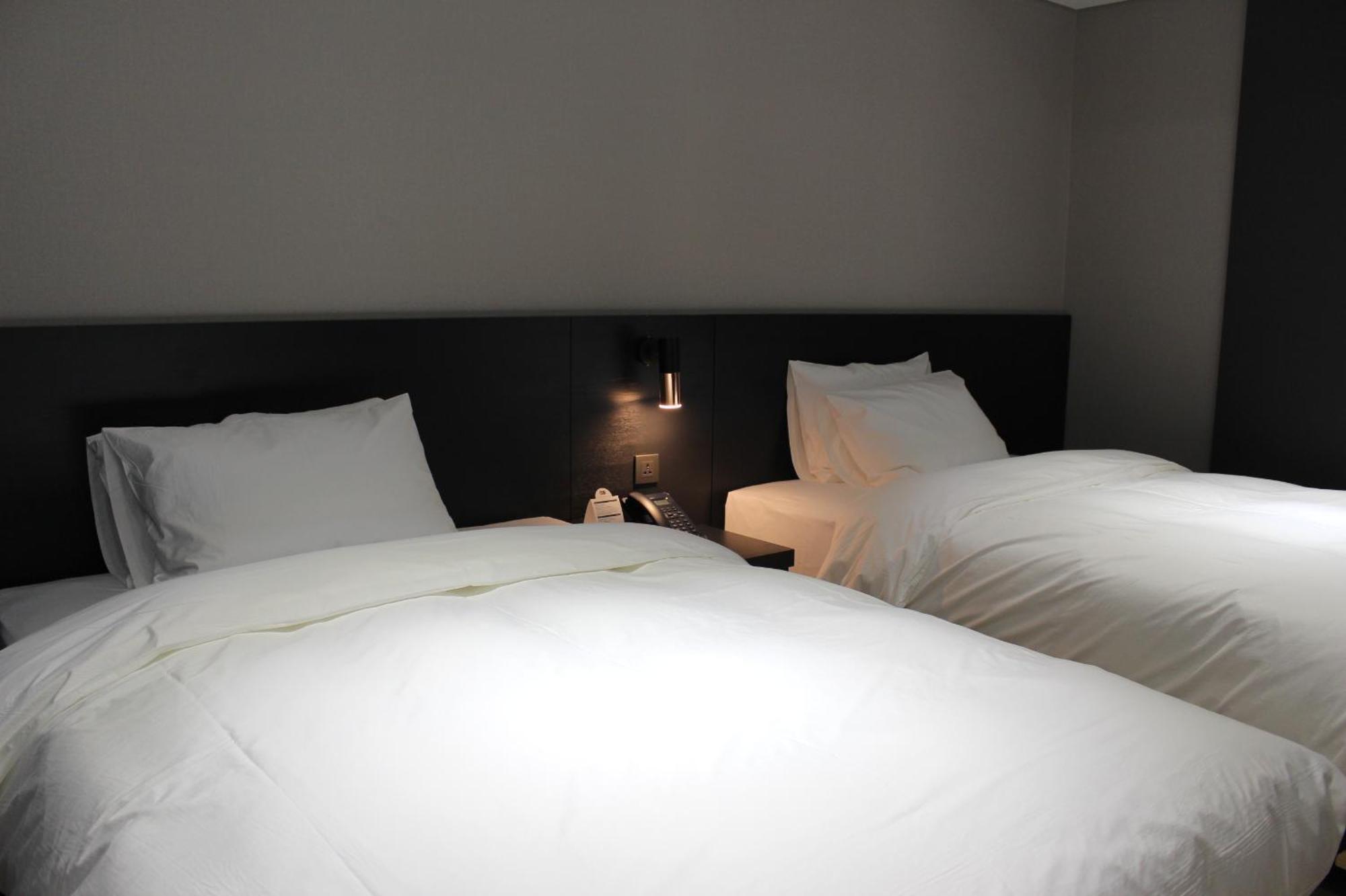Rivertain Hotel Gyeongju Exterior photo