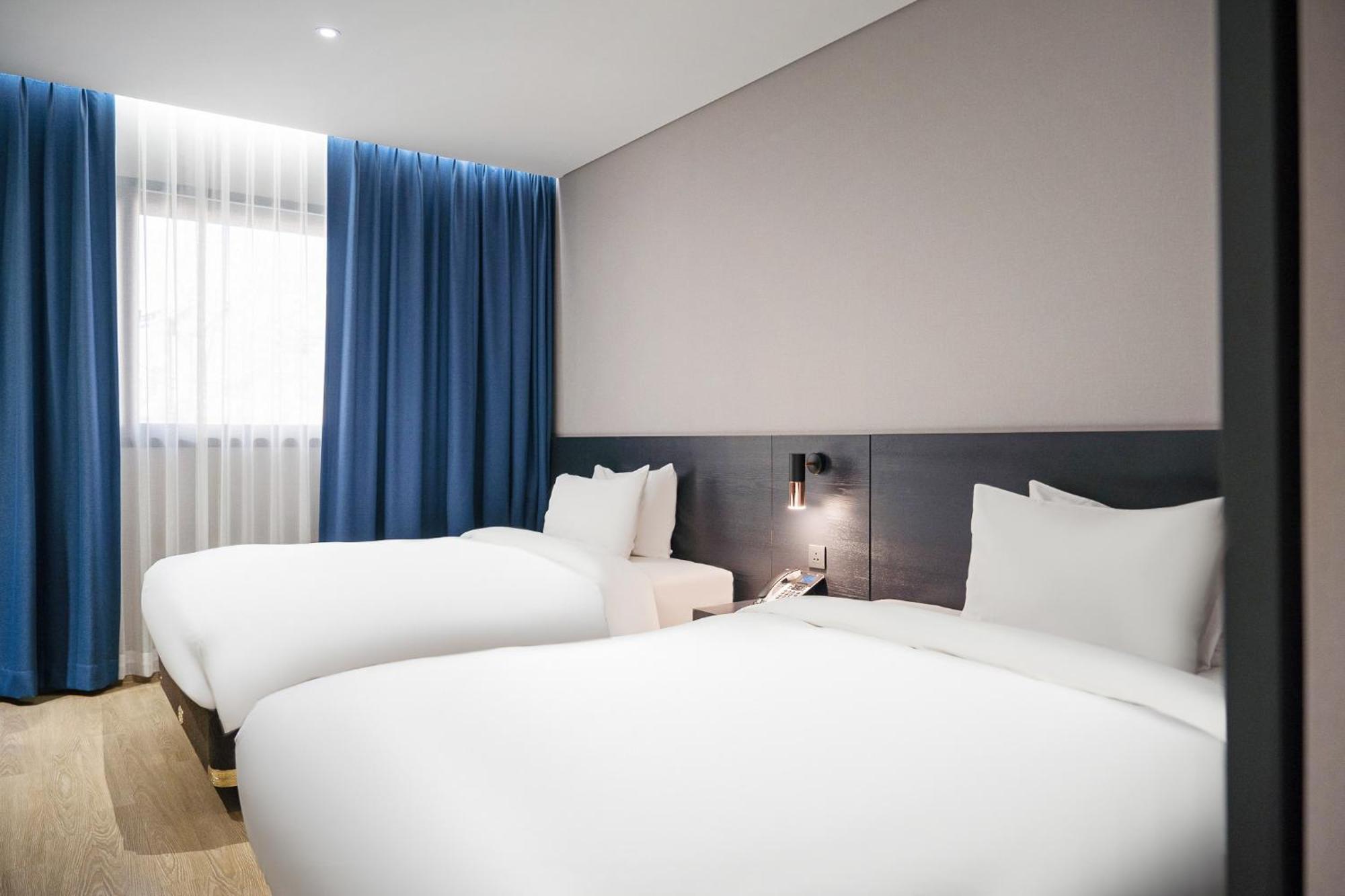 Rivertain Hotel Gyeongju Exterior photo